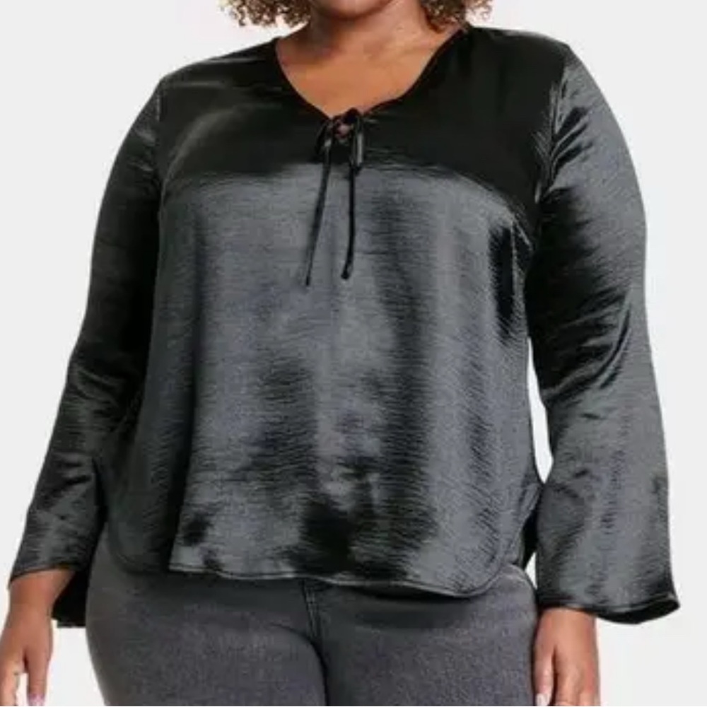 Ava & Viv Women's Black Top